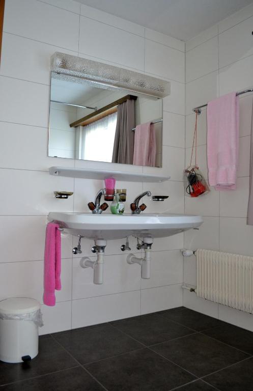 Landgasthof Hoelzlisberg Eichberg 部屋 写真